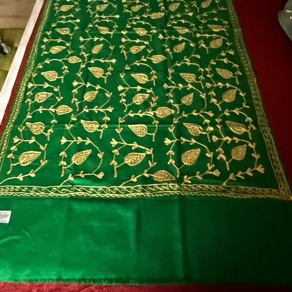 Kashmiri Luxurious Green and Gold Embroidered scarf/Throw Blanket